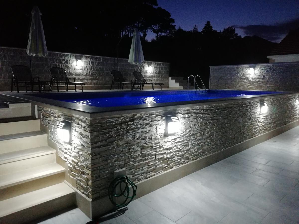 Apartments Ivana Postira Bilik gambar
